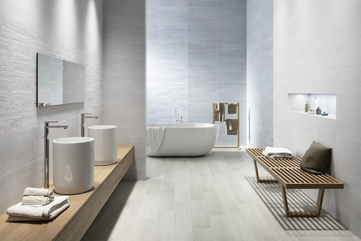Carrelage aspect bois — modèle Hanko, salle de bain