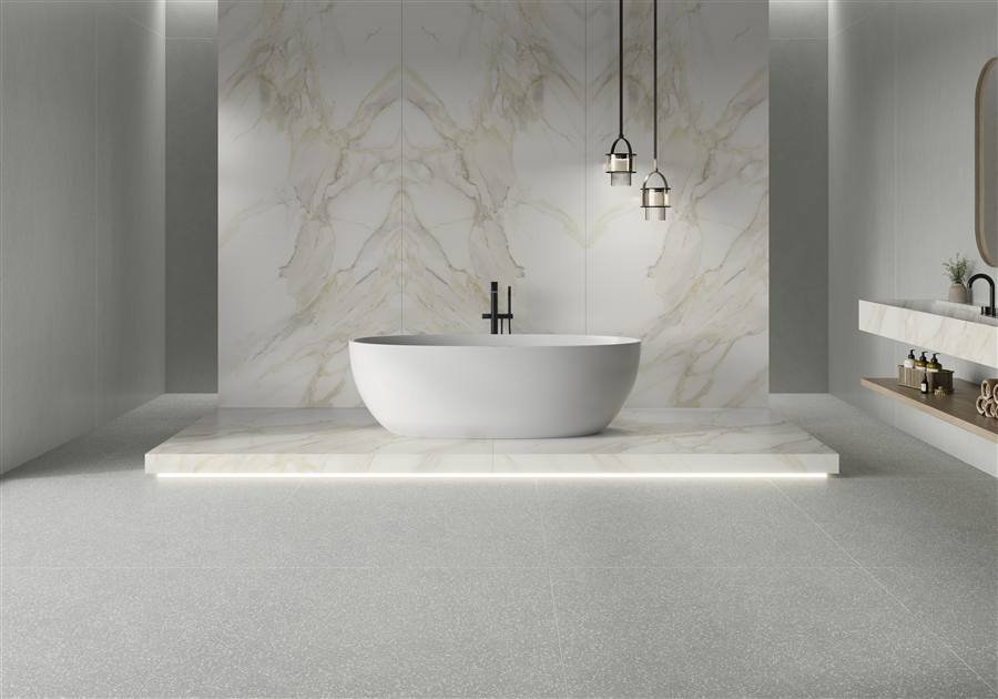 Carrelage aspect marbre en situation, salle de bain